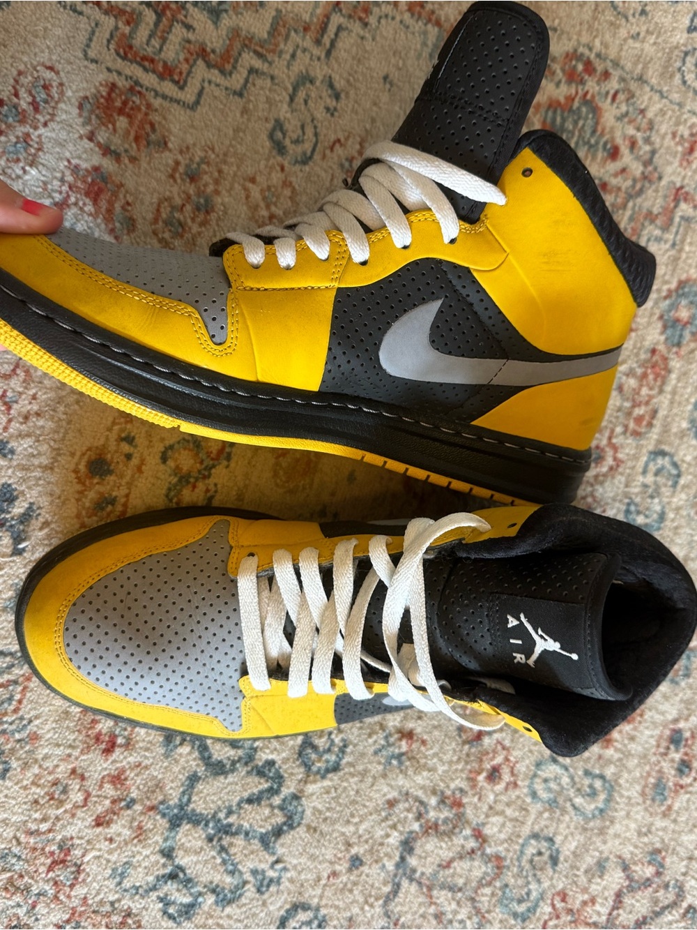 Nike High-Top Sneakers in Yellow, Black & Gray